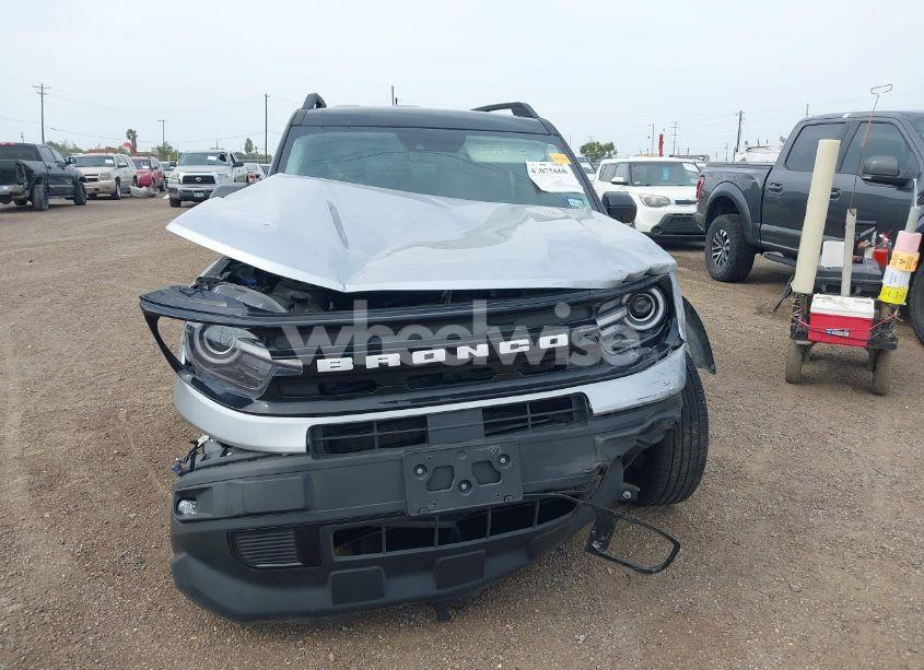 Photo 12 of 2021 Ford Bronco SPORT OUTER BANKS (VIN 3FMCR9C67MRB12092)