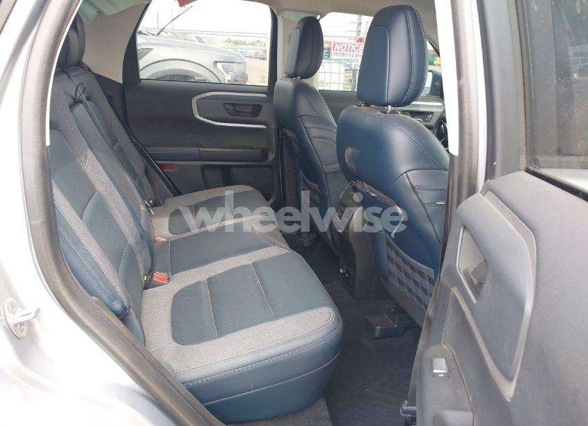 Photo 8 of 2021 Ford Bronco SPORT OUTER BANKS (VIN 3FMCR9C67MRB12092)