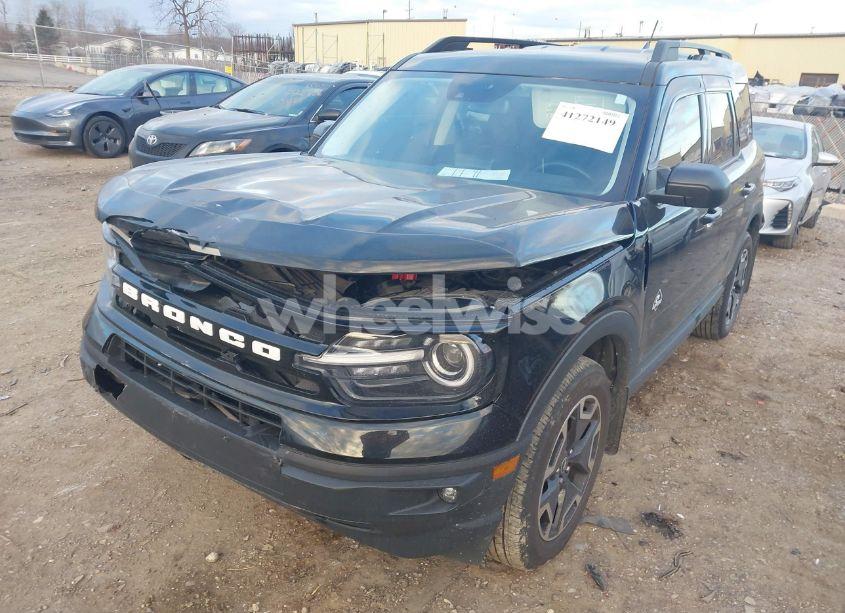 Photo 2 of 2021 Ford Bronco SPORT OUTER BANKS (VIN 3FMCR9C67MRB29250)