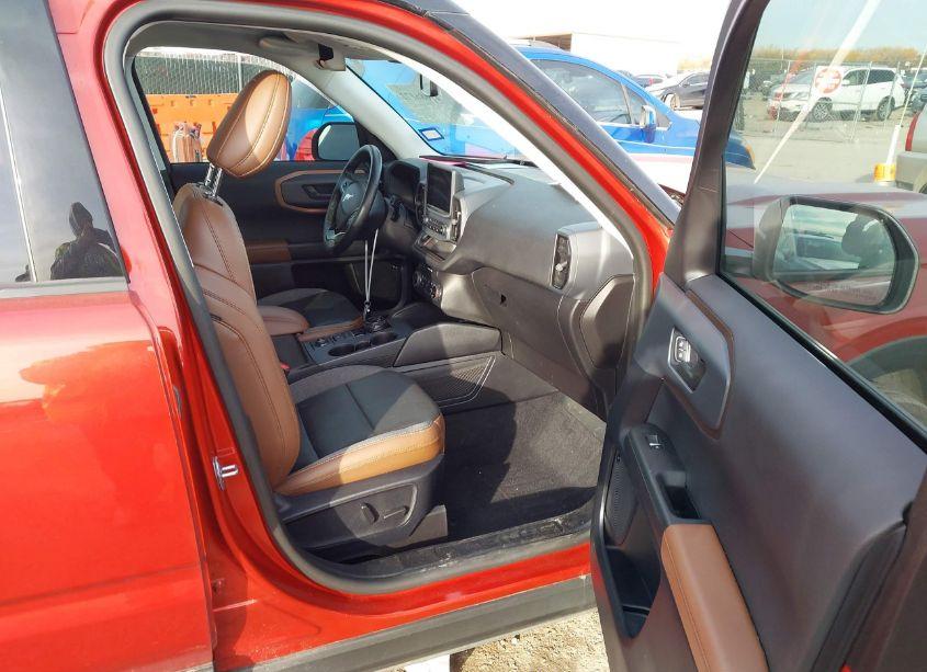 Photo 5 of 2022 Ford Bronco SPORT OUTER BANKS (VIN 3FMCR9C67NRD09930)