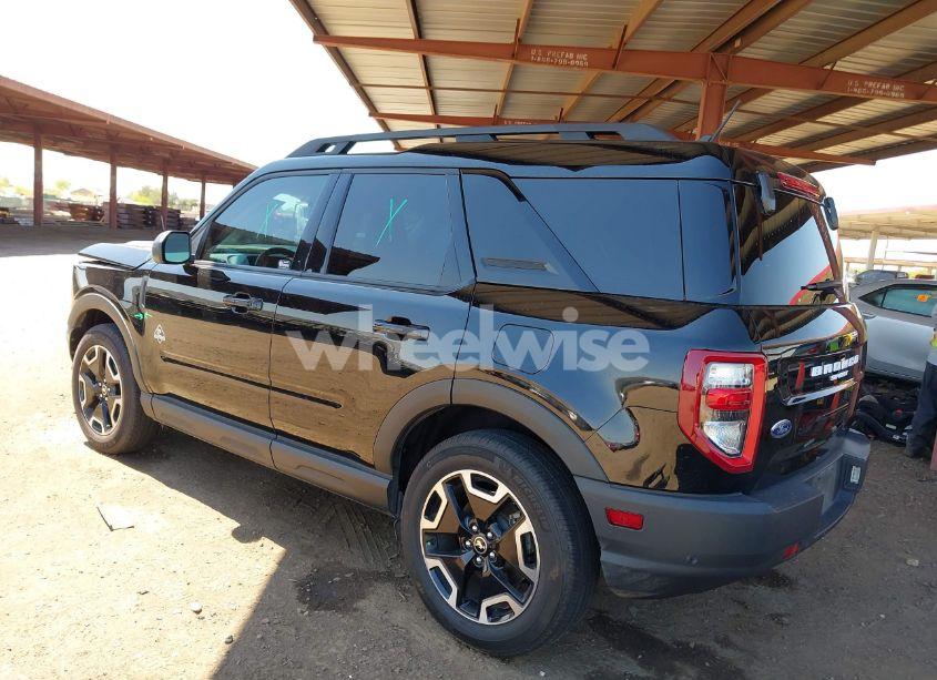 Photo 3 of 2022 Ford Bronco SPORT OUTER BANKS (VIN 3FMCR9C67NRD50641)