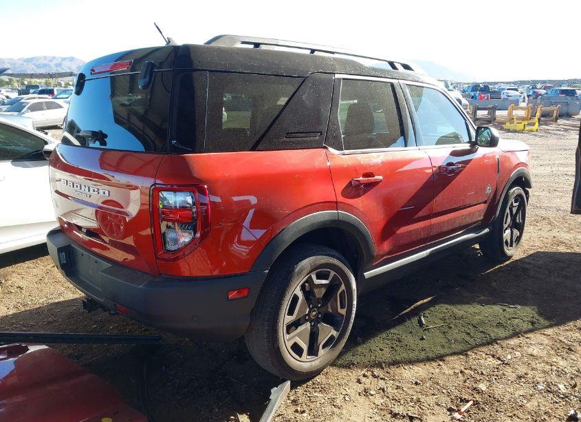 Photo 4 of 2022 Ford Bronco SPORT OUTER BANKS (VIN 3FMCR9C67NRD74468)