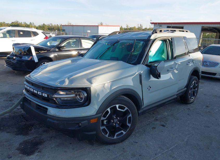 Photo 2 of 2023 Ford Bronco SPORT OUTER BANKS (VIN 3FMCR9C67PRE24532)