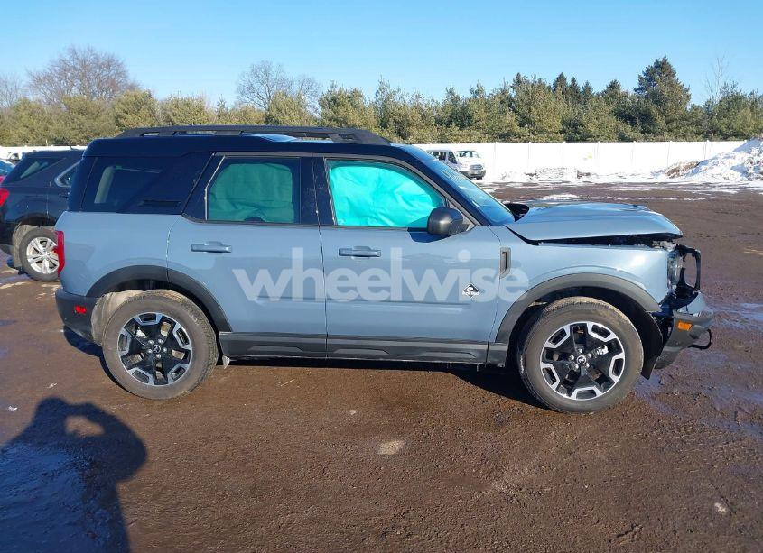 Photo 13 of 2024 Ford Bronco SPORT OUTER BANKS (VIN 3FMCR9C67RRE16157)