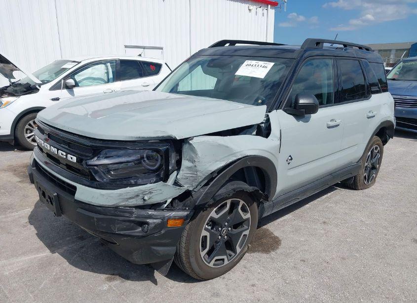 Photo 2 of 2024 Ford Bronco SPORT OUTER BANKS (VIN 3FMCR9C67RRE43312)