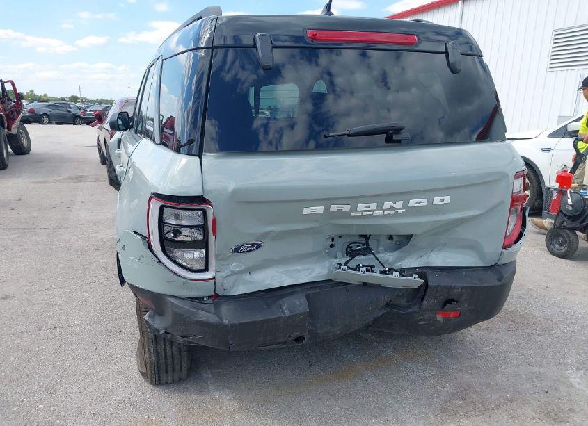 Photo 6 of 2024 Ford Bronco SPORT OUTER BANKS (VIN 3FMCR9C67RRE43312)