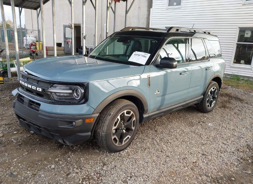 Photo 2 of 2022 Ford Bronco SPORT OUTER BANKS (VIN 3FMCR9C68NRD79484)