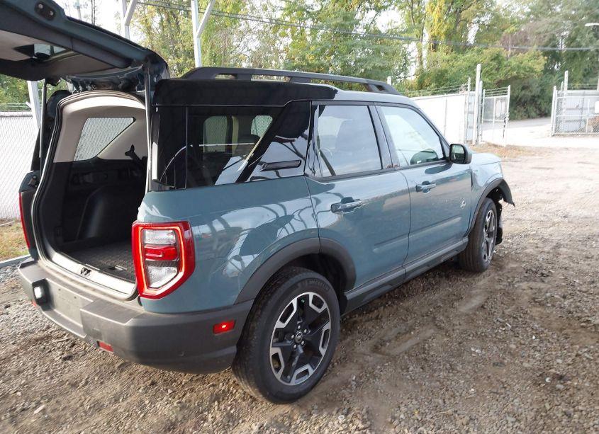 Photo 4 of 2022 Ford Bronco SPORT OUTER BANKS (VIN 3FMCR9C68NRD79484)