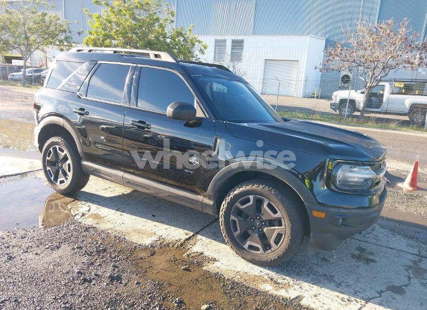 2022 Ford Bronco SPORT OUTER BANKS (VIN 3FMCR9C68NRD88363) main photo