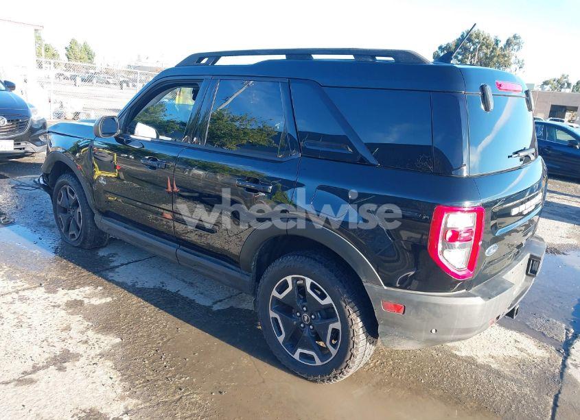 Photo 3 of 2022 Ford Bronco SPORT OUTER BANKS (VIN 3FMCR9C68NRD88363)