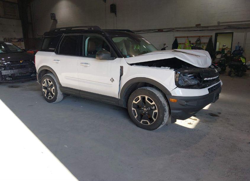 2023 Ford Bronco SPORT OUTER BANKS (VIN 3FMCR9C68PRD02147) main photo