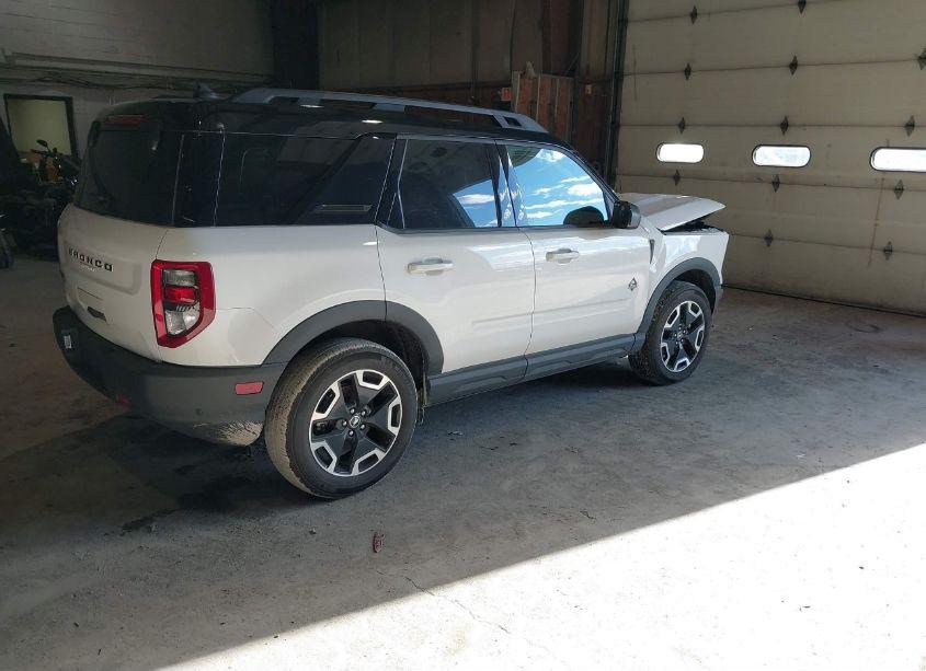 Photo 4 of 2023 Ford Bronco SPORT OUTER BANKS (VIN 3FMCR9C68PRD02147)