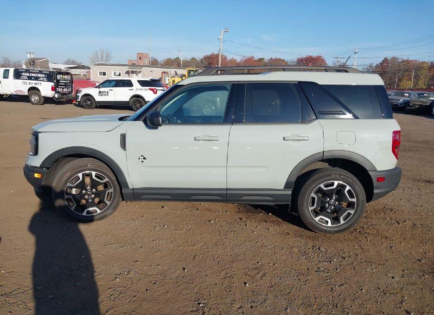 Photo 13 of 2023 Ford Bronco SPORT OUTER BANKS (VIN 3FMCR9C68PRD82937)