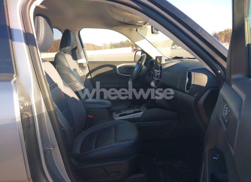 Photo 5 of 2023 Ford Bronco SPORT OUTER BANKS (VIN 3FMCR9C68PRE09389)