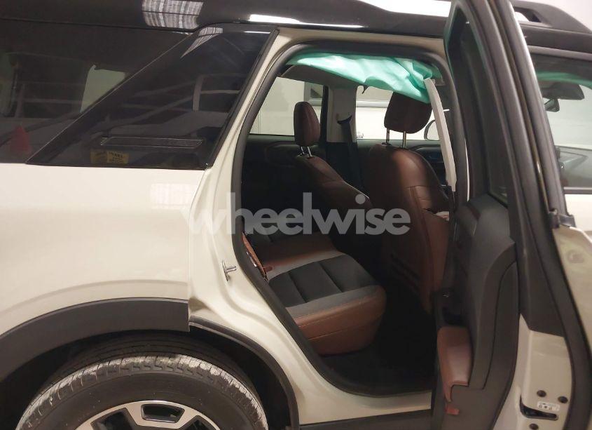 Photo 8 of 2024 Ford Bronco SPORT OUTER BANKS (VIN 3FMCR9C68RRE76285)