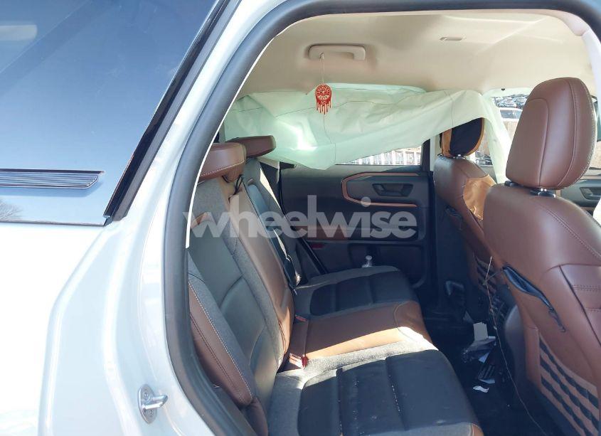 Photo 8 of 2021 Ford Bronco SPORT OUTER BANKS (VIN 3FMCR9C69MRB12739)