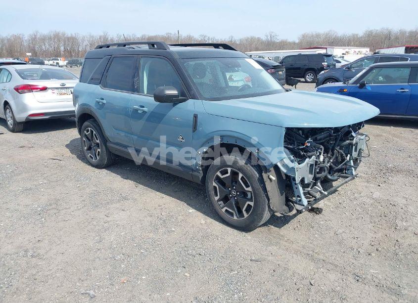 2022 Ford Bronco SPORT OUTER BANKS (VIN 3FMCR9C6XNRD68888) main photo