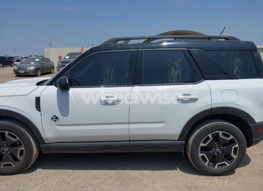 Photo 14 of 2022 Ford Bronco SPORT OUTER BANKS (VIN 3FMCR9C6XNRE27616)