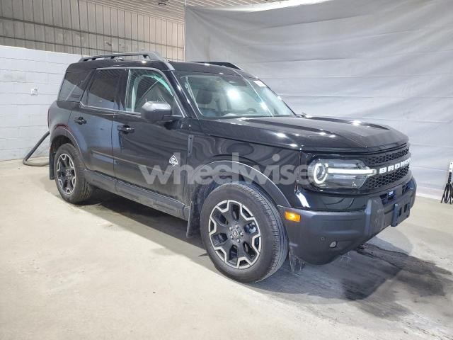 Photo 8 of 2025 FORD BRONCO SPORT OUTER BANKS (VIN 3FMCR9CN2SRE26012)