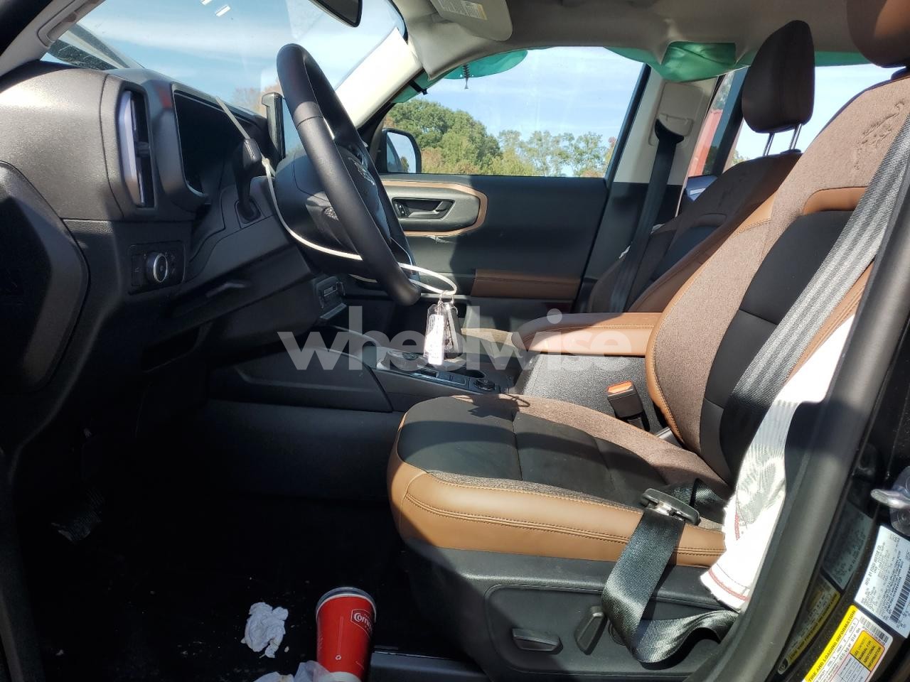 Photo 7 of 2025 FORD BRONCO SPORT OUTER BANKS (VIN 3FMCR9CN3SRE85358)