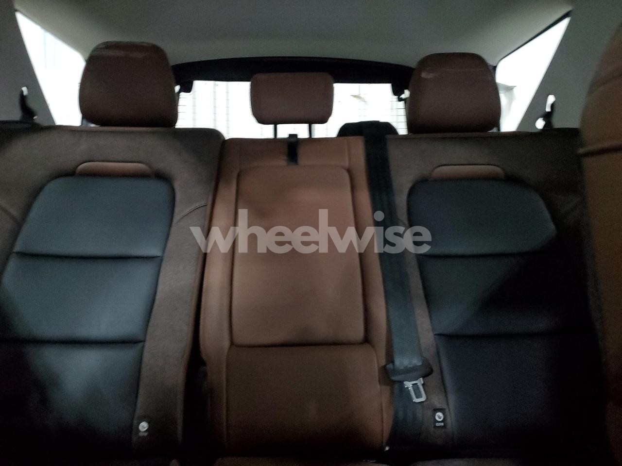 Photo 10 of 2025 FORD BRONCO SPORT OUTER BANKS (VIN 3FMCR9CN7SRE62858)