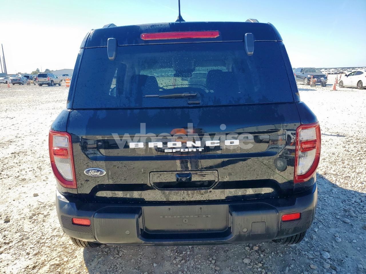 Photo 6 of 2025 FORD BRONCO SPORT OUTER BANKS (VIN 3FMCR9CN9SRE85803)