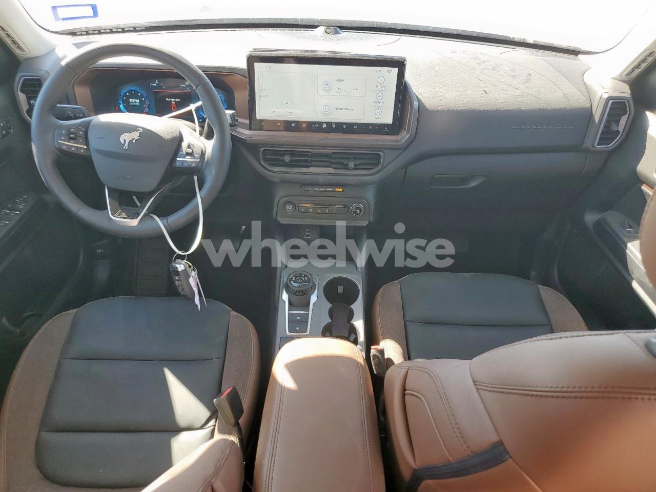 Photo 8 of 2025 FORD BRONCO SPORT OUTER BANKS (VIN 3FMCR9CN9SRE85803)