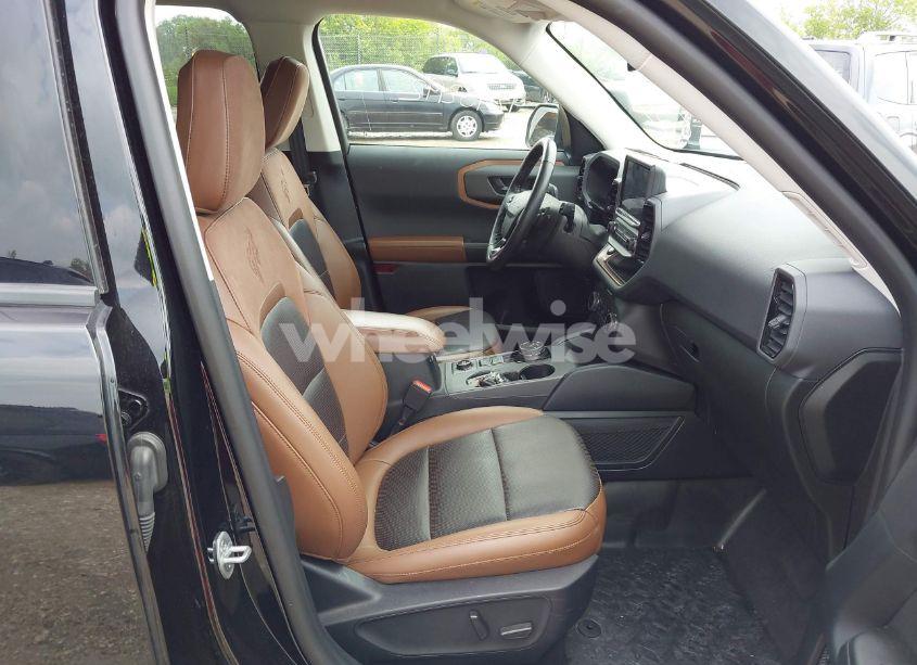 Photo 5 of 2022 Ford Bronco SPORT BADLANDS (VIN 3FMCR9D90NRD81822)