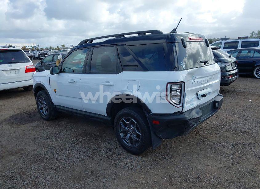 Photo 3 of 2023 Ford Bronco SPORT BADLANDS (VIN 3FMCR9D90PRD99157)