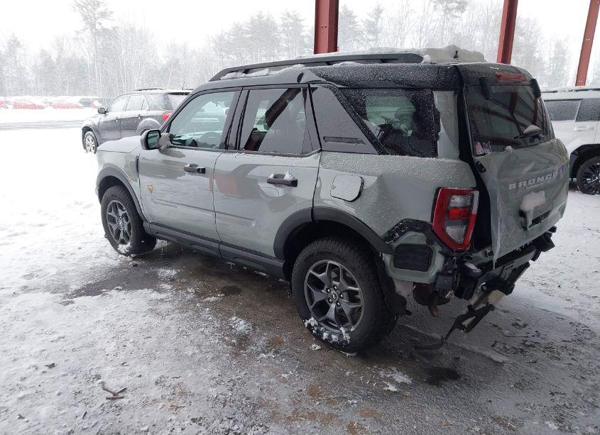 Photo 3 of 2022 Ford Bronco SPORT BADLANDS (VIN 3FMCR9D92NRE10365)
