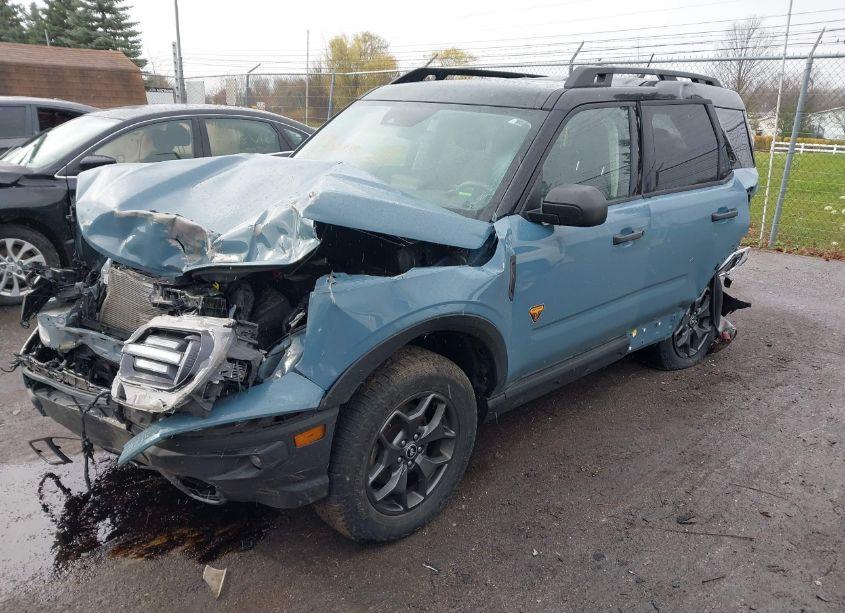 Photo 2 of 2021 Ford Bronco SPORT BADLANDS (VIN 3FMCR9D93MRB32381)