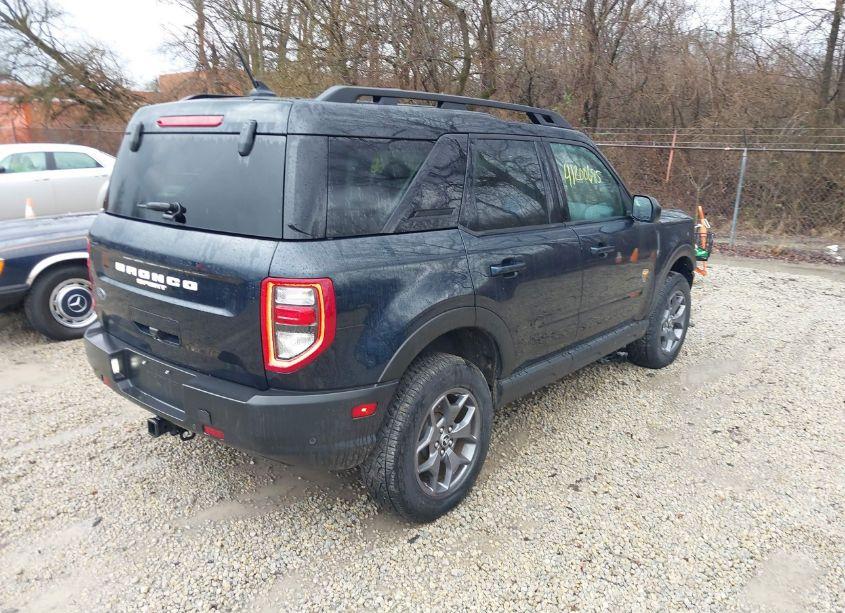 Photo 4 of 2022 Ford Bronco SPORT BADLANDS (VIN 3FMCR9D93NRD78591)