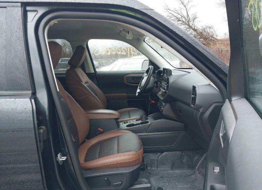 Photo 5 of 2022 Ford Bronco SPORT BADLANDS (VIN 3FMCR9D93NRD78591)