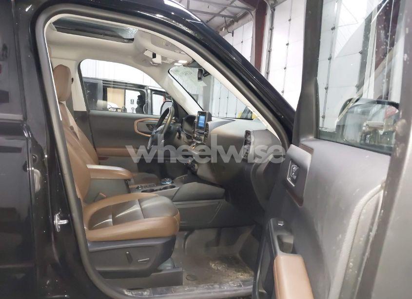 Photo 5 of 2022 Ford Bronco SPORT BADLANDS (VIN 3FMCR9D93NRD82219)