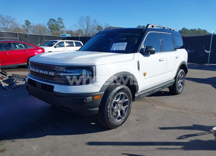 Photo 2 of 2024 Ford Bronco SPORT BADLANDS (VIN 3FMCR9D93RRE94380)