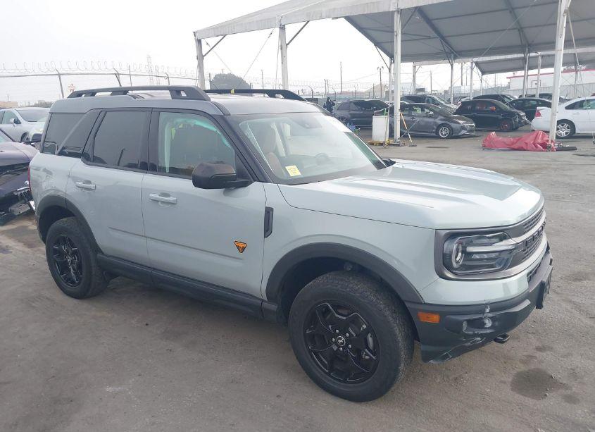 2022 Ford Bronco SPORT BADLANDS (VIN 3FMCR9D94NRD44918) main photo