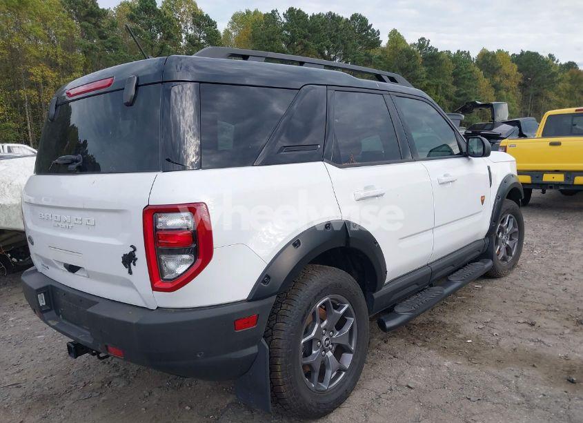 Photo 4 of 2023 Ford Bronco SPORT BADLANDS (VIN 3FMCR9D94PRE13352)