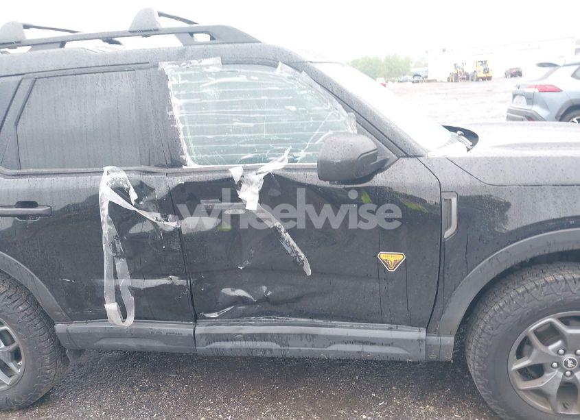 Photo 6 of 2021 Ford Bronco SPORT BADLANDS (VIN 3FMCR9D95MRB36240)