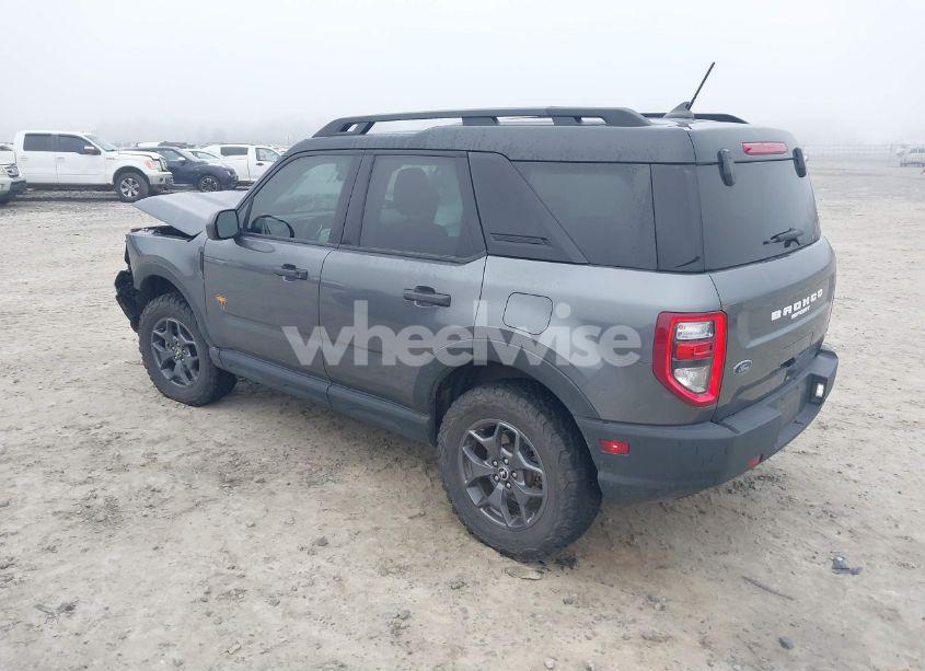 Photo 3 of 2021 Ford Bronco SPORT BADLANDS (VIN 3FMCR9D96MRA59619)