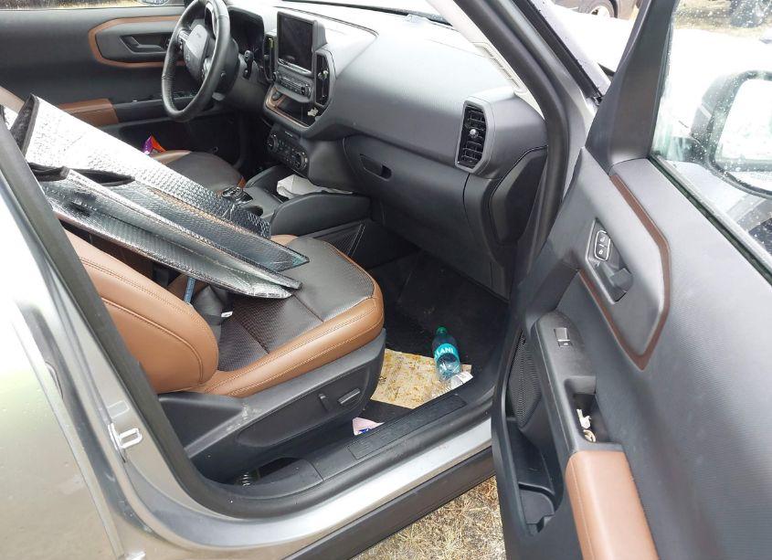 Photo 5 of 2021 Ford Bronco SPORT BADLANDS (VIN 3FMCR9D97MRA07870)