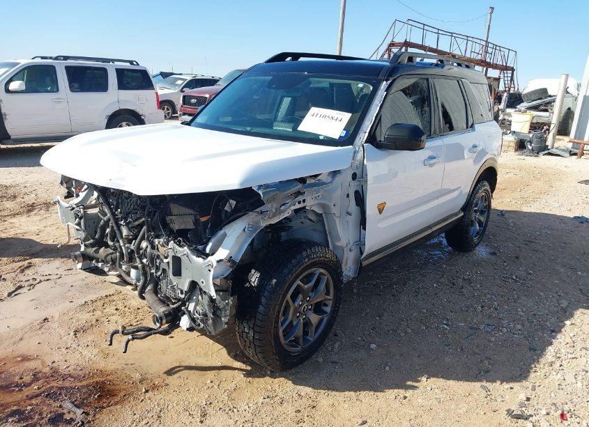 Photo 2 of 2021 Ford Bronco SPORT BADLANDS (VIN 3FMCR9D97MRA86988)