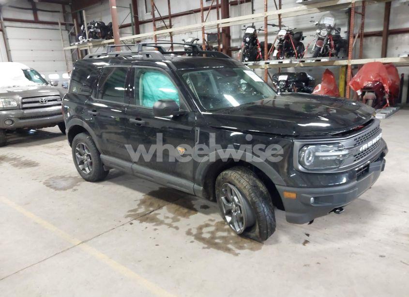 2023 Ford Bronco SPORT BADLANDS (VIN 3FMCR9D97PRD59853) main photo