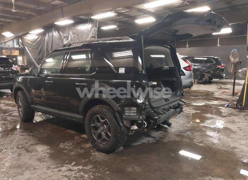 Photo 3 of 2021 Ford Bronco SPORT BADLANDS (VIN 3FMCR9D98MRB36913)