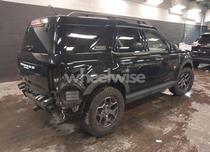 Photo 4 of 2021 Ford Bronco SPORT BADLANDS (VIN 3FMCR9D98MRB36913)