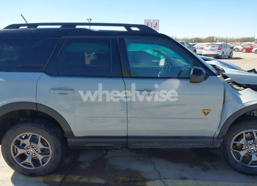 Photo 13 of 2022 Ford Bronco SPORT BADLANDS (VIN 3FMCR9D98NRD78778)