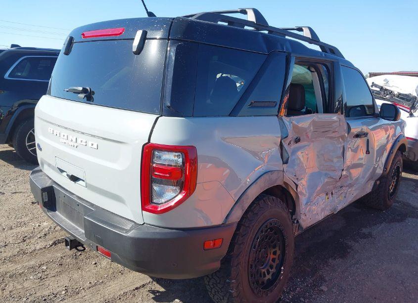 Photo 4 of 2022 Ford Bronco SPORT BADLANDS (VIN 3FMCR9D98NRD81213)