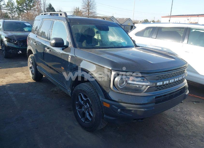 2023 Ford Bronco SPORT BADLANDS (VIN 3FMCR9D98PRD35514) main photo