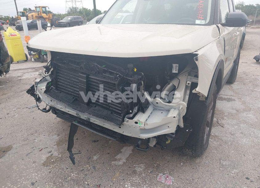 Photo 19 of 2024 Ford Bronco SPORT BADLANDS (VIN 3FMCR9D98RRF69087)