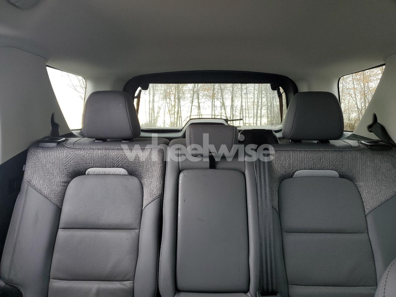 Photo 10 of 2025 FORD BRONCO SPORT BADLANDS (VIN 3FMCR9DA9SRE46849)