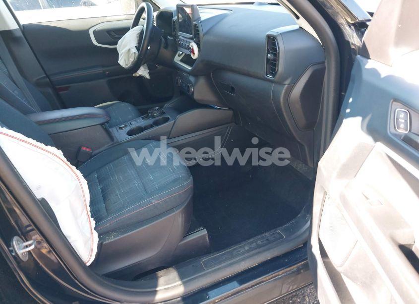 Photo 5 of 2023 Ford Bronco SPORT HERITAGE (VIN 3FMCR9G62PRD87853)